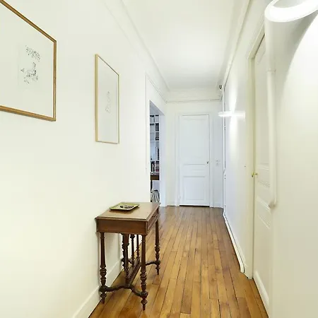 L'invitation, 2 Chambres A Denfert *
